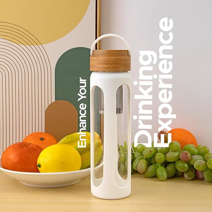 NUZI Glass Water Bottles with Stainless Steel Fruit Infuser | Insulated Water Bottle | Reusable Glass Water Bottles with Silicone Sleeve & Bamboo Lid | BPA Free and Leakproof | White | 1 Pc