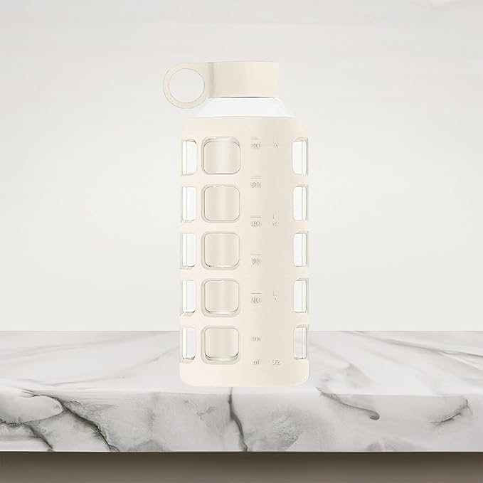 purifyou Premium 40/32 / 22/12 oz Glass Water Bottles with Volume & Times to Drink, Silicone Sleeve & Stainless Steel Lid Insert, Reusable Bottle for Fridge Water, Milk, Juice (22oz Pearled Ivory)
