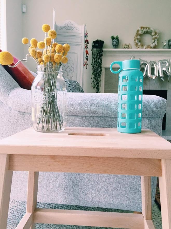 purifyou Premium 40/32 / 22/12 oz Glass Water Bottles with Times to Drink and Volume, Silicone Sleeve & Stainless Steel Lid Insert, Reusable for Fridge Water, Milk, Fruit Juice (Aqua Blue, 22 oz)