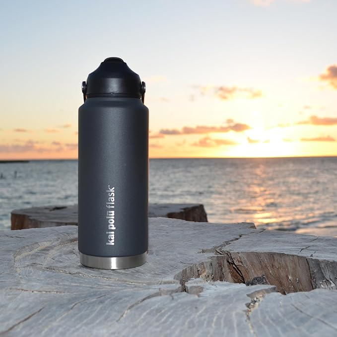Insulated Stainless Steel Water Bottle (Charcoal (Lanahu), 32 oz)