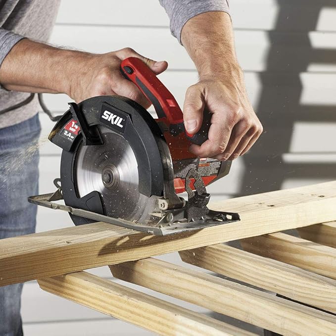 SKIL 14 Amp 7-1/4-Inch Circular Saw - 5180-01
