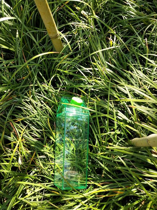 Jinberry 500ml/17Oz Cute Leakproof Green Milk Carton Water Bottle Portable Drinkware for Outdoor Climbing Tour or Camping
