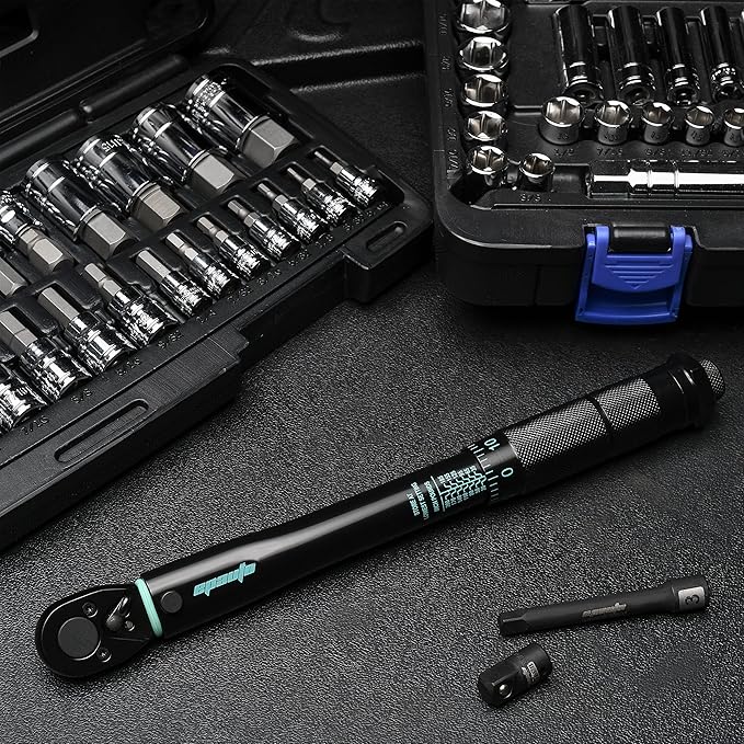 EPAuto 1/4-Inch Drive Click Torque Wrench, Black, 20-200 in.-lb.