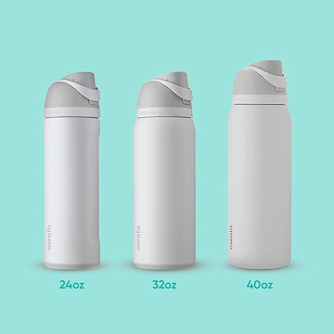 Owala FreeSip Insulated Stainless Steel Water Bottle with Straw for Sports and Travel, BPA-Free, 32-oz, Teal/Navy (Nautical Twilight)