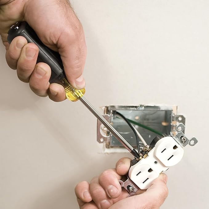 Klein Tools 85148 Screwdriver Set with Magnetizer / Demagnetizer for Magnetic Tips, Flathead and Phillips, Home Improvement, 9-Piece