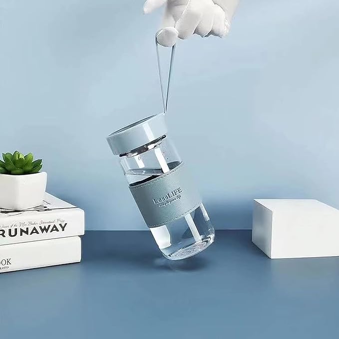 Snminetal 16 oz Borosilicate glass water bottle-with sealing cap and Holsters and filters Reusable Portable Glass drinking Bottle Apply to Make tea, coffee, office Go To School (Pink+Green)