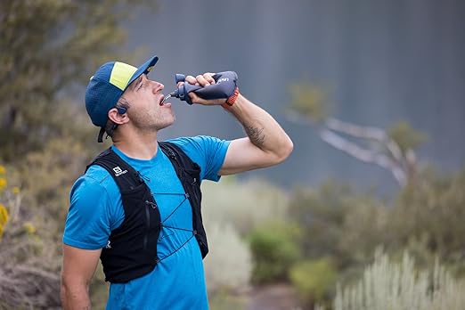 LifeStraw Peak Series - Collapsible Squeeze Bottle Water Filter System – 650ml for Trail Running, Through Hiking, Travel, Cycling, and Fishing, Dark Mountain Gray