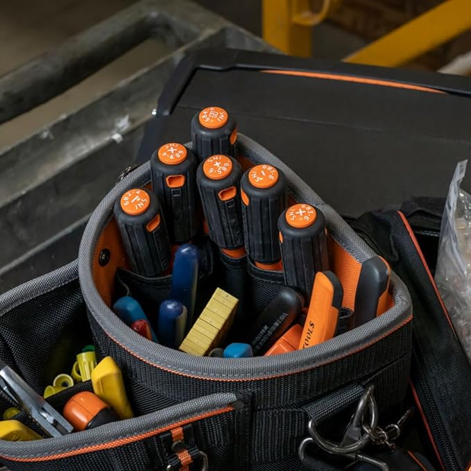 Klein Tools 85076INS Insulated Screwdriver Set, Made in USA, features 1000V Electricial Screwdrivers, (3) Phillips and (2) Slotted and Square Tips, 6-Piece