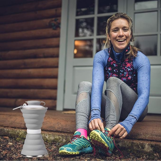 Collapsible Water Bottle, Camping Cup With Carabiner, Reuseable Silicone Foldable Leak Proof Portable Sports Travel Water Bottles For Outdoor, Travel Gym Hiking, BPA Free, Cycling Cups with Carabiner