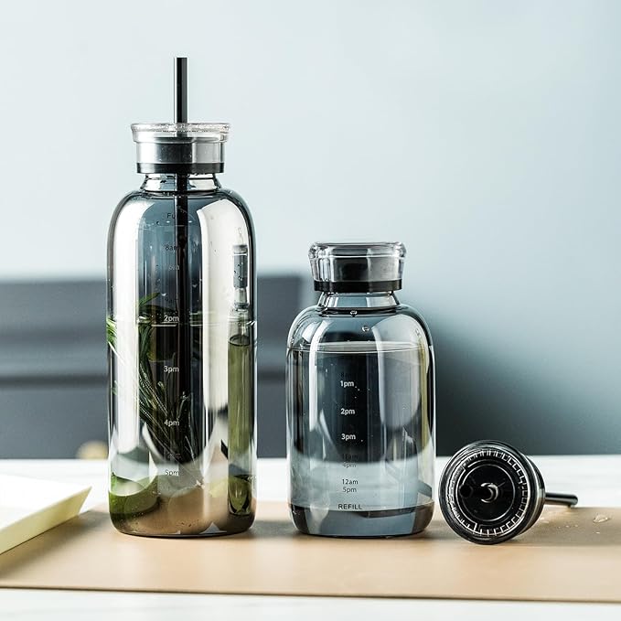 Glass water bottle With Time Marker -24oz with 2 caps and straw,Reusable Glass Drinking Bottles，Suitable For Drinks, Juices, Sodas, Coke, As Gifts Etc (Smoky 24oz*2pcs)