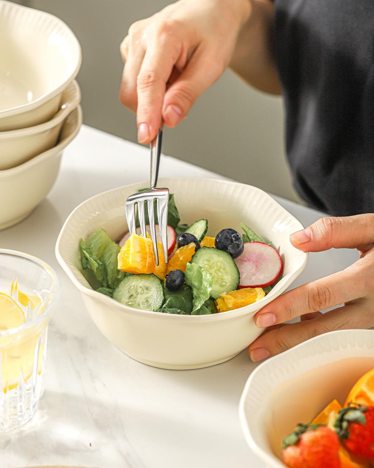 Hasense Soup Bowls 20 OZ, Ceramic Bowls Set of 4 for Kitchen, Stoneware Porcelain Cereal Bowls for Soup, Cereal, Oatmeal, Fruit, Salad, Noodle and Rice, Microwave Dishwasher Safe, Ivory