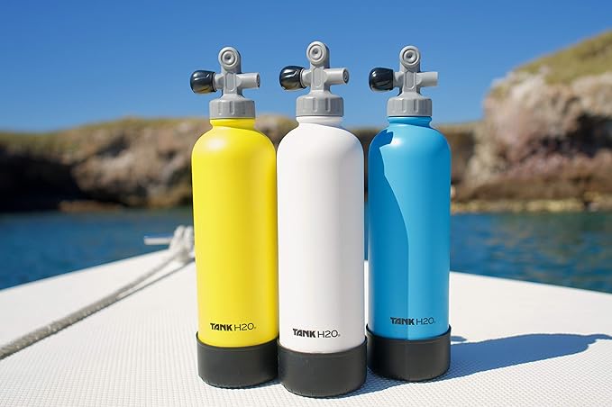 Scuba Tank Vacuum Insulated Water Bottle: Great Gift and Accessory for Scuba Divers | Holds 700mL | Food-Grade Stainless Steel Bottle, BPA-Free Cap, Silicone Boot