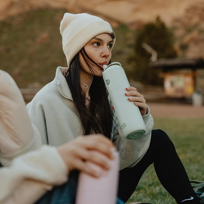 BOTTLE BOTTLE Insulated Water Bottle 24oz with Straw Lid and Handle for Sports Travel Gym Stainless Steel Water Bottles Double-Wall Vacuum Metal Thermos Bottles Leak Proof BPA-Free