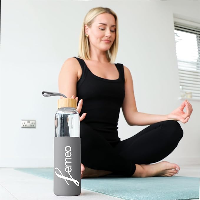 Femeo® Glass Water Bottle for Women | Eco, Yoga & Gym Friendly, 18oz | 100% Leakproof, BPA-Free, Dishwasher Safe, Borosilicate Drinking Glass Bamboo Sports Cap Grey