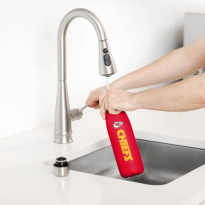 FOCO NFL unisex-adult NFL Team Logo Wordmark Chill Water Bottle