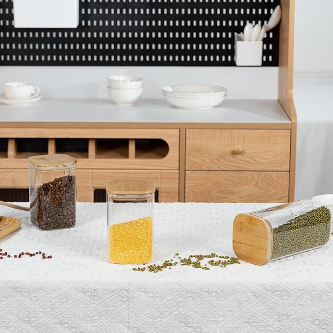 52oz Airtight Glass Square Storage Canister with Bamboo Lid Set of 3 (1550ml) Container Stackable Spice Jar, Kitchen Canister for Flour, Cookies, Cereal and Coffee beans (‎with Black Lable)