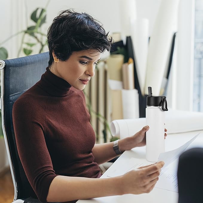 Volhoply 24 Ounce Insulated Water Bottle With Straw Lid,Stainless Steel Wide Mouth Sport Bottles With Handle,Double Wall Vacuum Thermos keep Cold,Reusable Travel Thermal Cups For Holder,Gym(White,1)