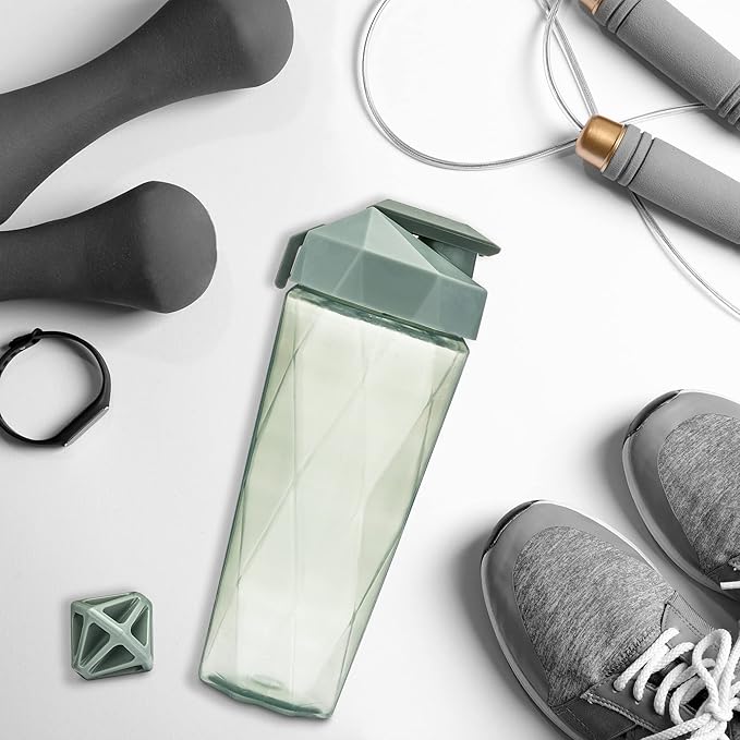 Classic 28oz Blender Shaker Bottle | Protein Shaker Bottle with Diamond Agitator | Shaker Cup with Carrying Handle and Dishwasher Safe | Sage - 28-Ounces