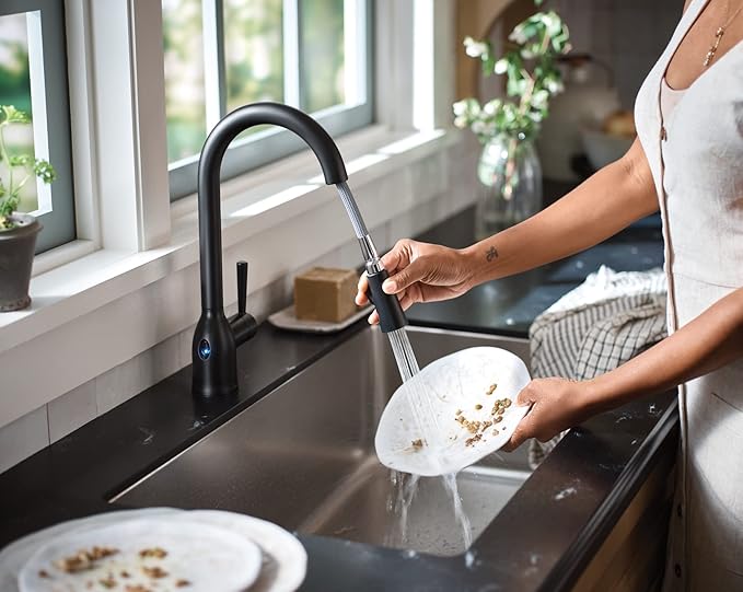 Moen Adler Matte Black Motionsense Wave Sensor Touchless One Handle Pulldown Kitchen Faucet Featuring Power Clean, 87233EWBL