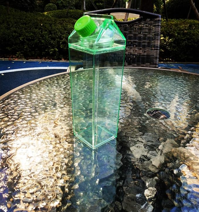 Jinberry 500ml/17Oz Cute Leakproof Green Milk Carton Water Bottle Portable Drinkware for Outdoor Climbing Tour or Camping