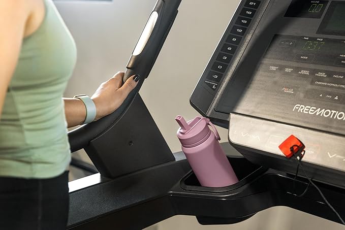 Hydrapeak 32oz Sport Insulated Water Bottle with Straw or Chug Lid, Leak & Spill Proof, Keeps Drinks Cold for 24 Hours, Hot for 12 Hours, Premium Stainless Steel Water Bottles (32oz, Gingerbread)