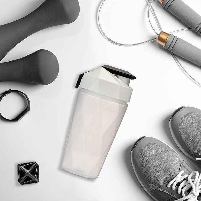 Classic 20oz Blender Shaker Bottle | Protein Shaker Bottle with Diamond Agitator | Shaker Cup with Carrying Handle and Dishwasher Safe | White - 20-Ounces