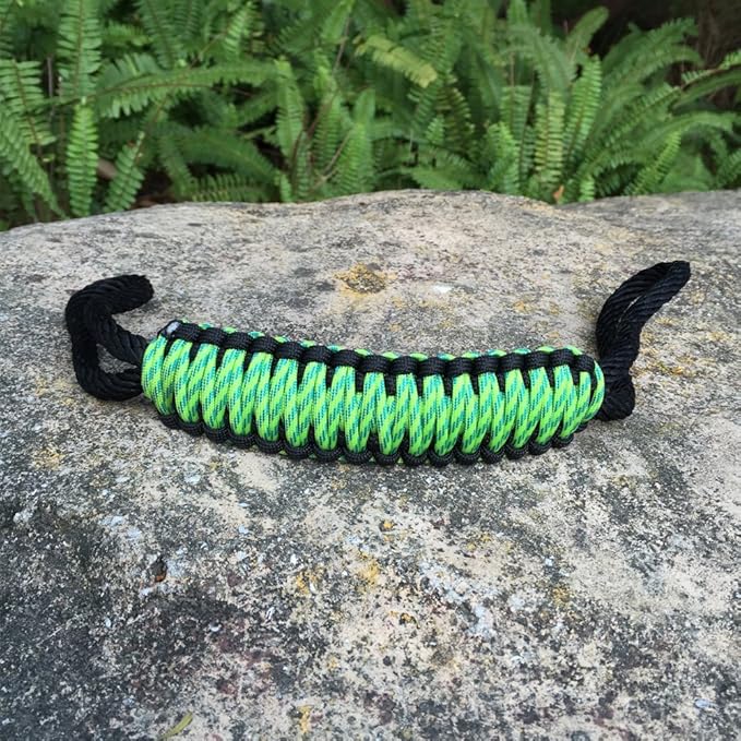 Handmade Paracord Handle for Yeti/Rtic/Ozark Trail Rambler 20 Oz Tumbler. Green/Black