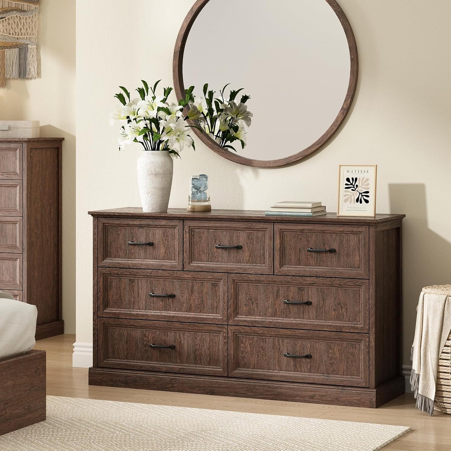 Farmhouse 7 Drawer Dresser for Bedroom, 55 Inch Wide Modern Brown Dresser TV Stand with Large Drawers & Bar Handles, Rustic Wood Chest of Drawers for Bedroom, Living Room, Hallway, Entryway.