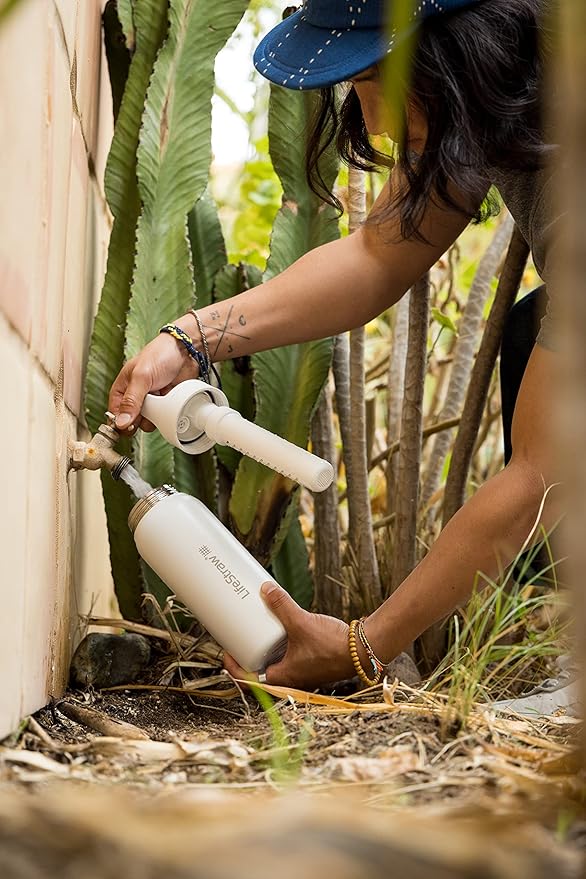 LifeStraw Go Series – Insulated Stainless Steel Water Filter Bottle for Travel and Everyday use removes Bacteria, parasites and microplastics, Improves Taste, 24oz Polar White