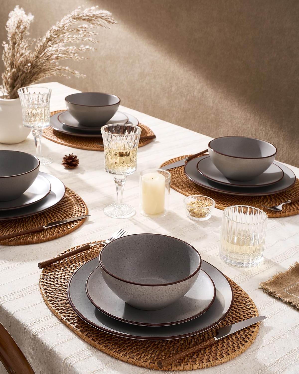 Famiware Venus Plates and Bowls Sets, 18 Pieces Stoneware Dinnerware Sets, Speckled Dishes Set for 6, Microwave and Dishwasher Safe, Matte Dark Grey