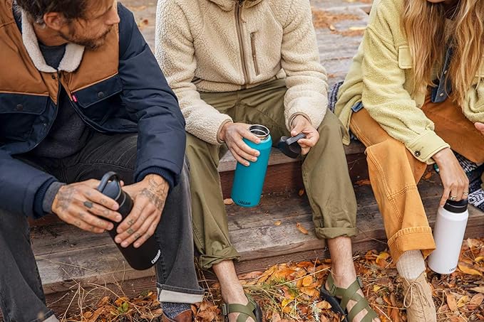 CamelBak Carry Cap Bottle - Vacuum Insulated Stainless Steel - Easy Carry