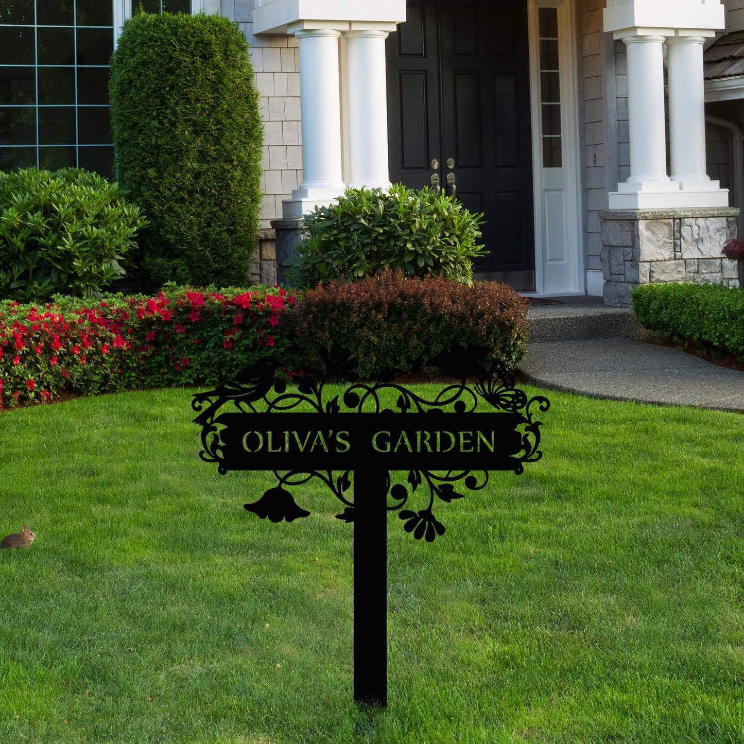 Customized Metal Birds and Flowers, Personalized Garden Sign with Stake, Gardening Decor for Outdoor, Patio and Farmhouse Decorations