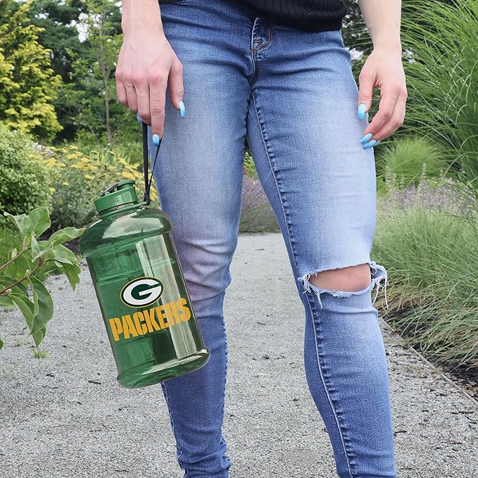 FOCO NFL Team Logo 2L Plastic Clear Large Sports Water Bottle