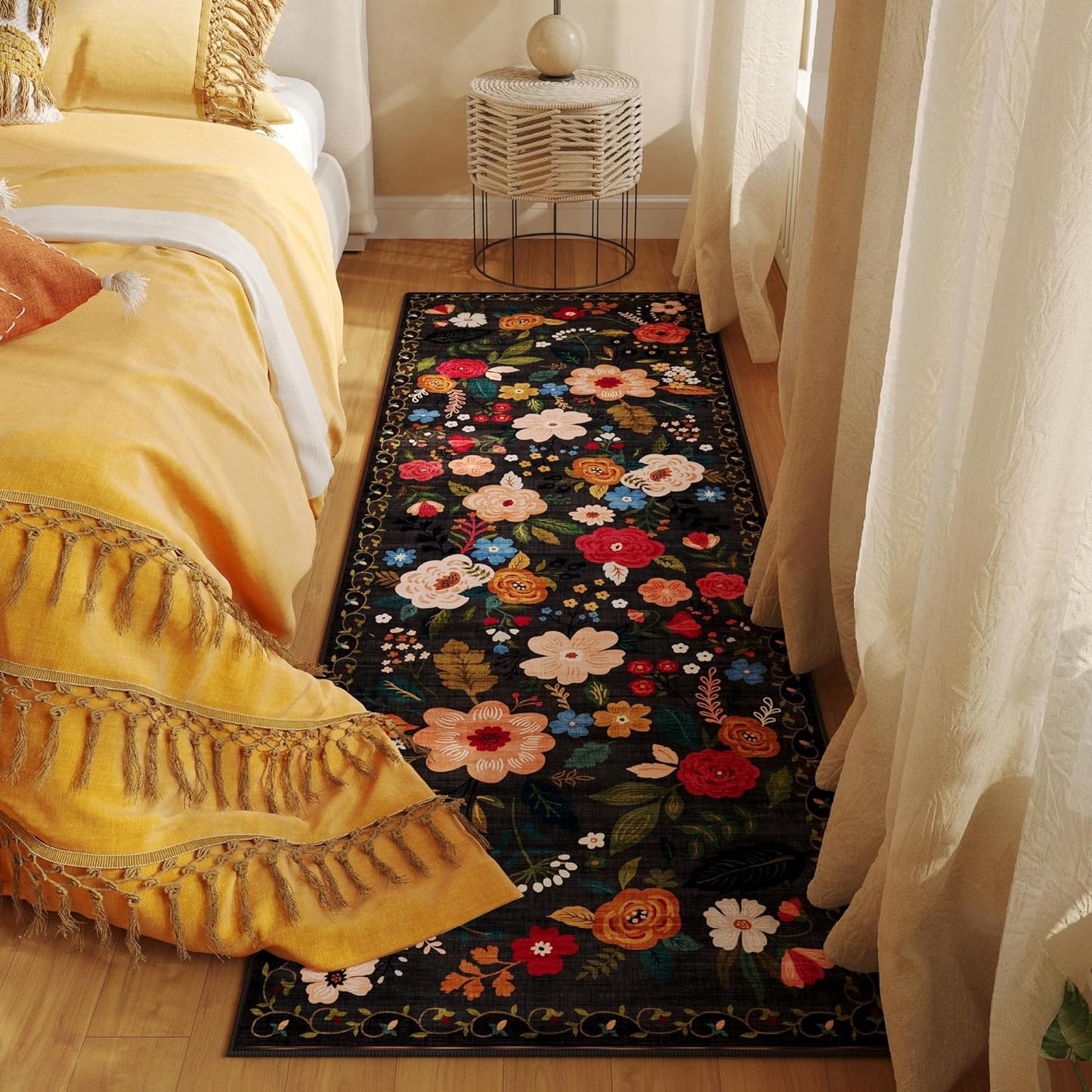 Runner Rug for Hallways Kitchen Rug Non Slip 2'6''x8' Washable Runner Rugs with Rubber Backing Soft Floral Carpet Runner for Hallways, Kitchen, Laundry, Bedroom, Bathroom(Black)