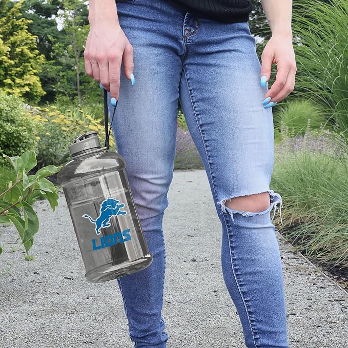 FOCO NFL Team Logo 2L Plastic Clear Large Sports Water Bottle