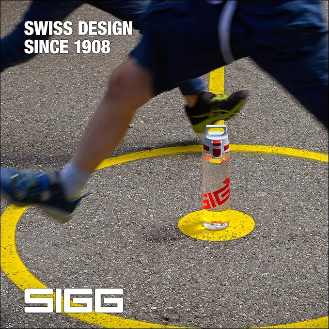 SIGG - Tritan Renew Transparent Water Bottle - Total Clear ONE MyPlanet - For Carbonated Beverages - Dishwasher Safe - With Fruit Strainer - Leakproof & Lightweight - BPA Free - 17 Oz / 25 Oz / 51 Oz