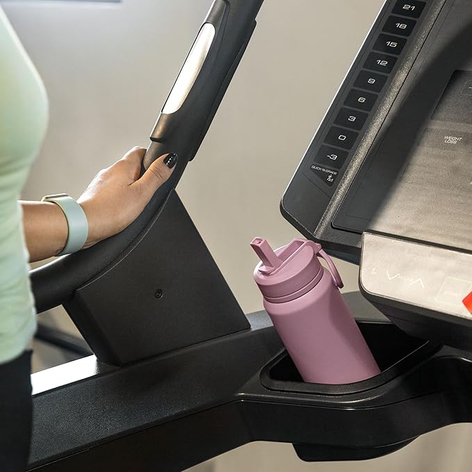 Hydrapeak 32oz Sport Insulated Water Bottle with Straw or Chug Lid, Leak & Spill Proof, Keeps Drinks Cold for 24 Hours, Hot for 12 Hours, Premium Stainless Steel Water Bottles (32oz, Creamsicle)