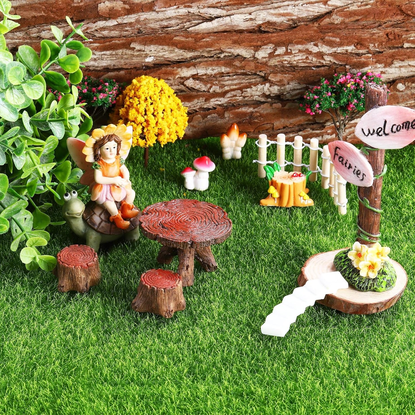 Elcoho 10 Pieces Fake Grass for Crafts Fairy Garden 6 x 6 Inches Artificial Garden Grass for Miniature Ornament Dollhouse DIY Decoration